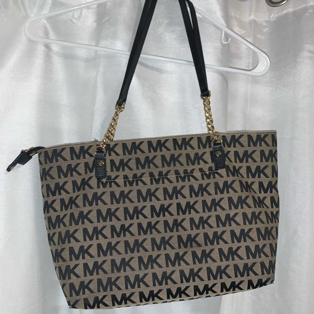Michael Kors Shoulder Bag